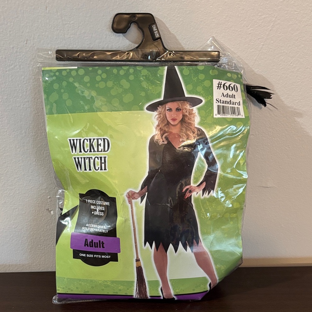 Wicked Witch Costume, Excellent Condition! Size BONUS ITEMS INCLUDED